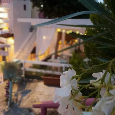 Fullmoon Rooms Cesme Çeşme