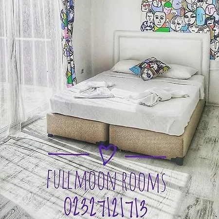 Casa de hóspedes Fullmoon Rooms Cesme Çeşme