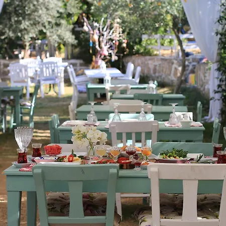 Fullmoon Rooms Cesme * Çeşme